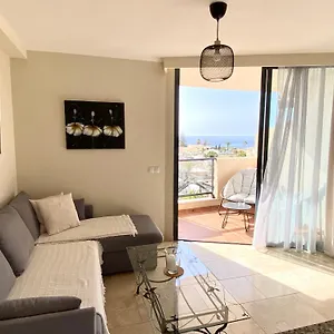 https://la-arenita-oceanview-apartment.tenerifehoteles.net