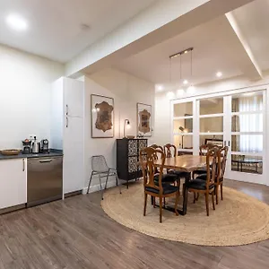  Appartement Homeloving Centre With Parking Spanje